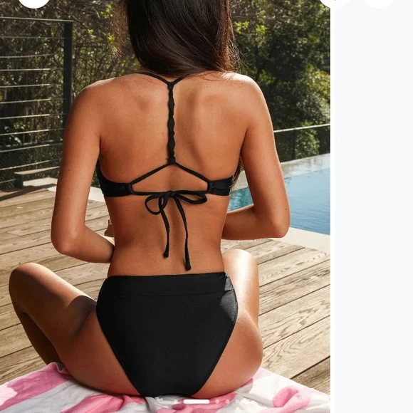 🆕 Cupshe “Stargazing” Black bikini set - Picture 2 of 6